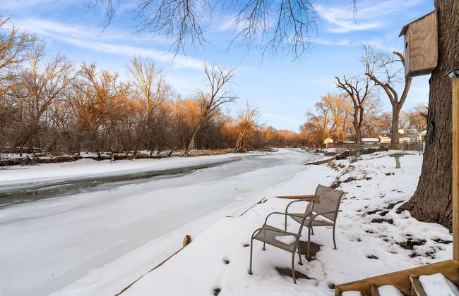 Cozy 3BR Cabin With Hot Tub on Nippersink Creek - Foto 31