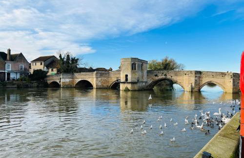 5 Town centre, entire flat, free parking king bed - Foto 12