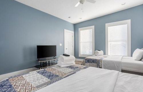 Spacious Home Garage Near Fountain Square-Family Friendly - Foto 38