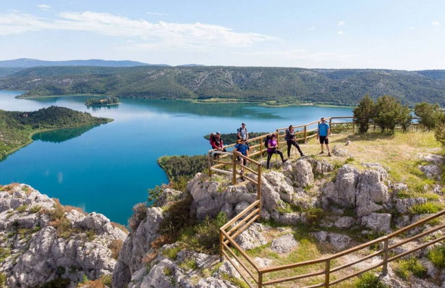 Immaculate 2-bed Cottage Near Krka Waterfalls - Foto 21