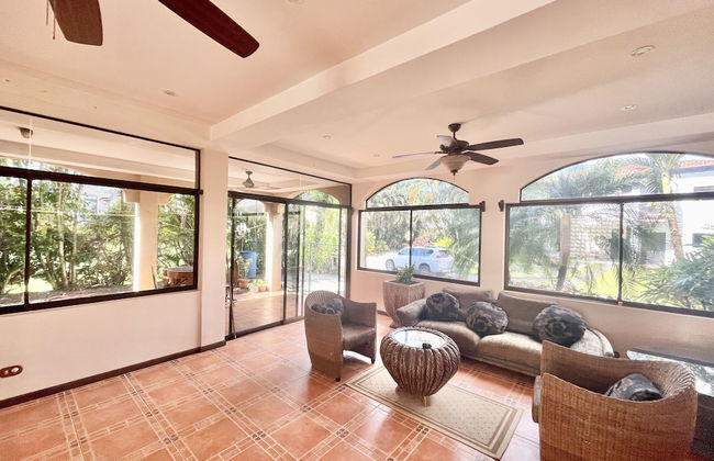 Mountain & Ocean View Retreat - Hermosa Palms 34 by RedAwning - Foto 27