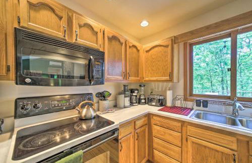 Less Than 4 Mi to Sapphire Resort Quiet Blue Ridge Haven - Foto 14