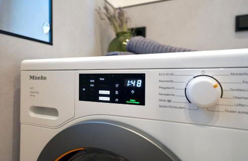 EDLER WOHNRAUM Luxuriöses Stadtstudio mit Balkon, Kaffeevollautomat & Klima - Foto 28