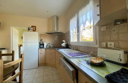 Family Home - Aux portes de l'Histoire - Foto 9