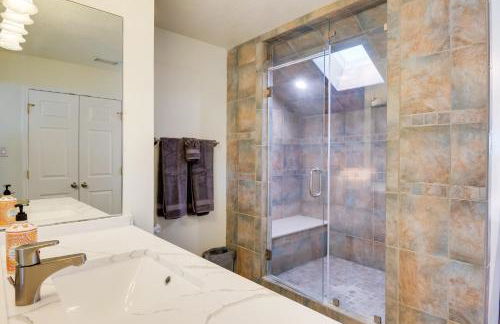 Lake Conroe Condo Balcony, Views and Pool Access! - Photo 12