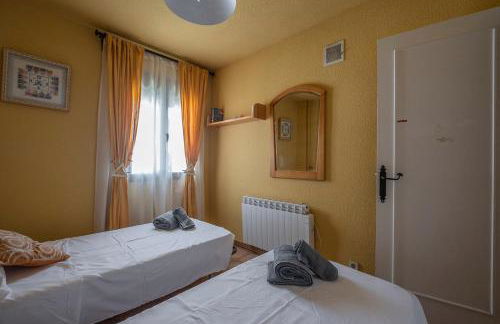 Apt Romántico con chimenea con Fibra óptica y terraza - Foto 13