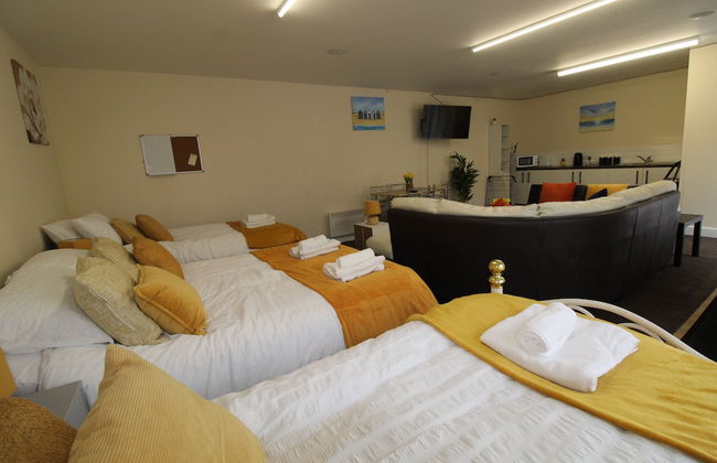 Annex St Ann's - Photo 1