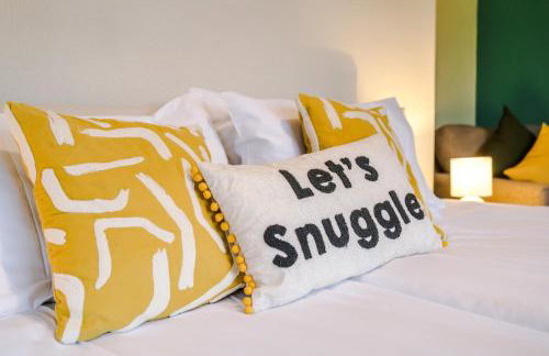 3BR Home Sleeps 6 Perfect for Short and Long Term Stays - Foto 65