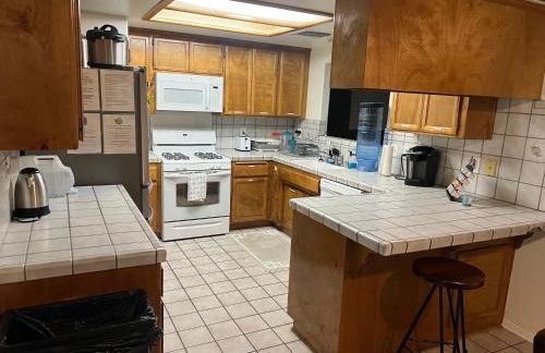 Cheerful 3BR 2BA Sauna Spa Pool Table PPong BBQ More - Foto 11