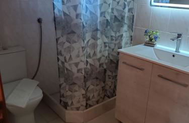 The Lady of the Lake - Photo 11