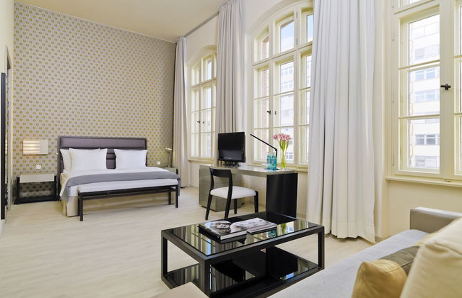 H10 Ku'Damm Lofts - Photo 1