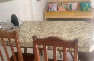 Apto no centro comercial de guriri, 2 garagens andar térreo - Foto 13