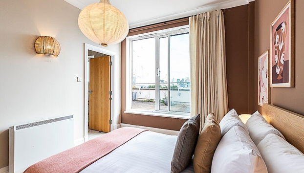 Bright and Stylish Riverside Haven in Canary Wharf - Foto 2, Habitación