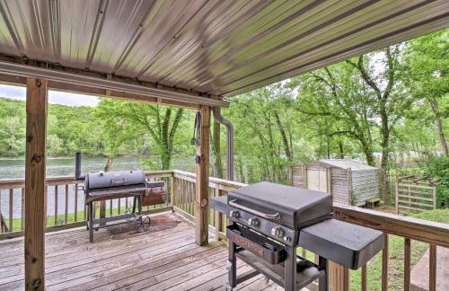 Expansive Cotter Cabin on White River with Deck! - Foto 31