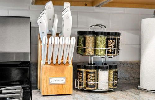 Beachfront Parking Salisbury Beach Retreat - Foto 32