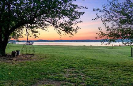 Lakefront Retreat with Sandy Beach! - Foto 16