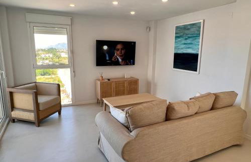 Ático con terraza y vistas al mar - Playa tranquila - Oliva - Photo 3