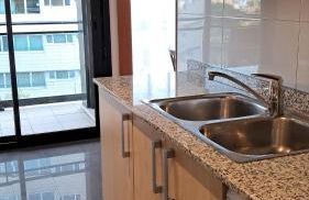 Modern apartment, with parking, close to the beach!! - Photo 6