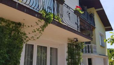 Willa Różana - Foto 2