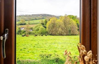 The Barn at Burfords with wood fired hot tub - Foto 37