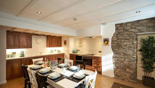 Thornhill Lodge, Historic 4 Bed, 4 Ensuite - Foto 3