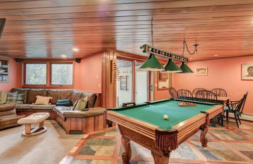 Steps to the Ellis River - Luxe, Hot Tub, Game Room - Foto 5