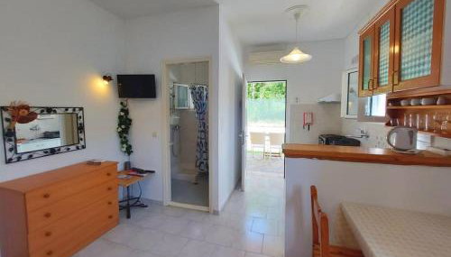 Villa Eleni (Studio 2) Fully equiped, near the sea - Foto 5