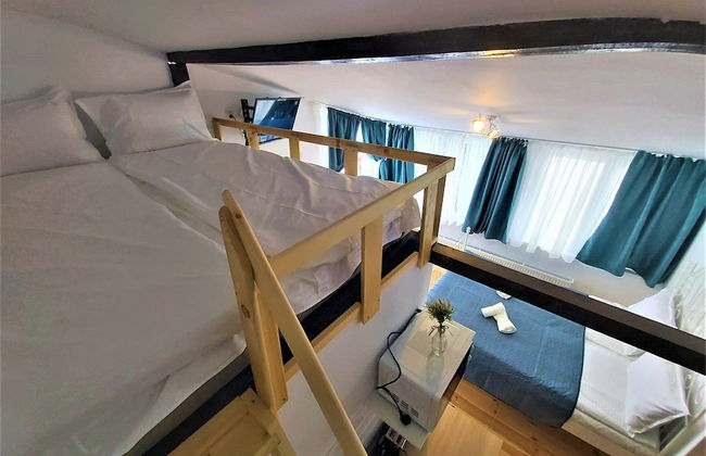 92 Residence - Photo 75