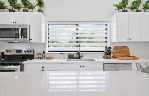 VillaLee-Jungle Palm Island white marble pool Area - Foto 75