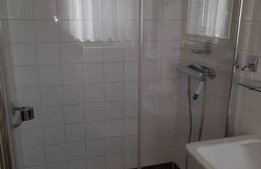 Le Saint Jacques - Gite 2 pièces indépendant vue sur Paris et jardin - Foto 7