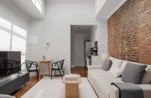 West Village 1br w high ceilings skylight wd NYC-1172 - Foto 1