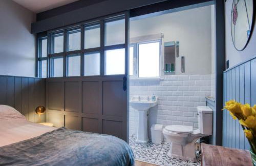 Tide & Tee - 2 Bedroom Apartment - Penally - Tenby - Photo 31