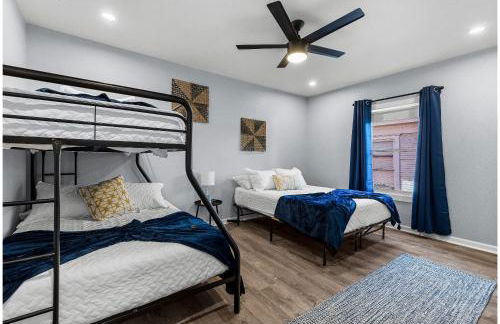 Inviting 4br/2.5ba Downtown Home With Ample Space! - Foto 38