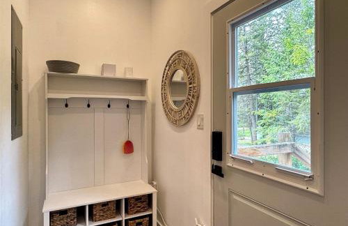 Cozy Cabin w Private Hot Tub and Fire Pit - Foto 20