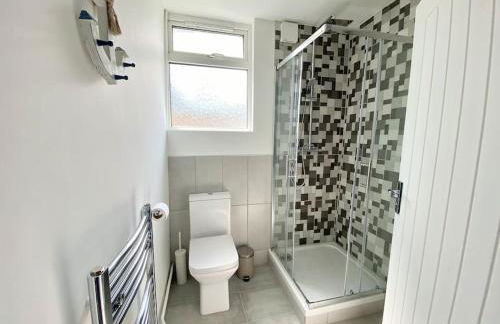 Charming Seaside Cottage in Leigh-on-Sea - Foto 19