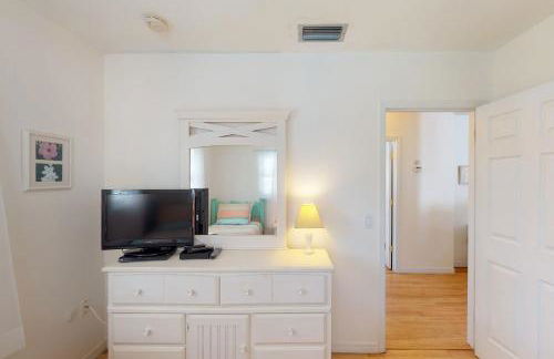 Blue Wave Villa East - Photo 29