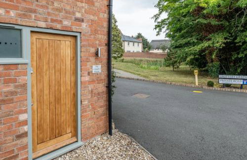 The Coach House - Cosy Retreat in Warwickshire! - Photo 91