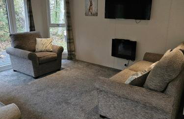 Cherry Tree Lodge with Hot Tub near Alton Towers - Foto 25