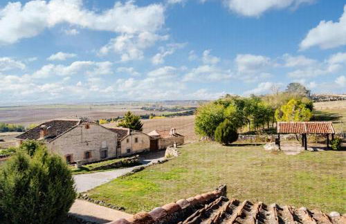Casa Rural Enorme con BBQ & Horno Leña ideal para Familias - Foto 64