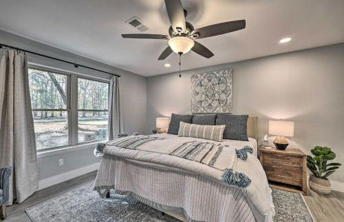 Updated Royal Retreat on 5 Acres Hidden Creek - Foto 14