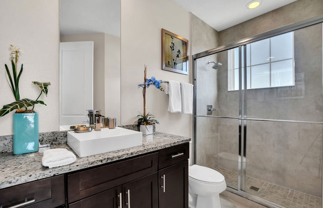 5 BR 6 BA Villa 5min Disneyworld Hot Tub BBQ - Foto 61