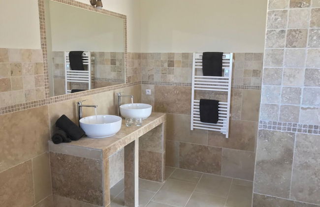 Villa in Le Plan-de-la-tour With Pool - Photo 18