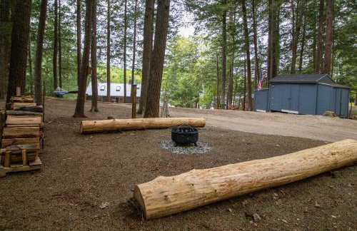 Lakefront Home with Seasonal Dock in Limerick! - Foto 36