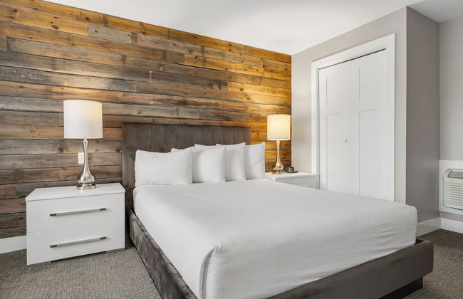 Lake Placid Inn: Residences - Photo 2