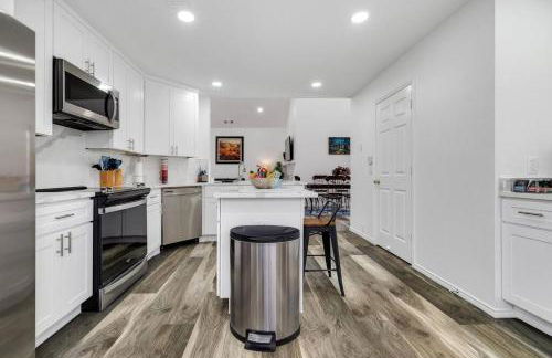 Frisco Resort Style Home w/Spa - Foto 14