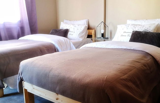 Youthfull Escape in Nicosia - Photo 3