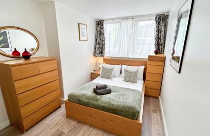 Modern 3-Bed, 3-Bath Maida Vale Flat with Private Garden near Little Venice, St Johns Wood, Regents Park, Paddington by NourNest Apartments - Photo 16