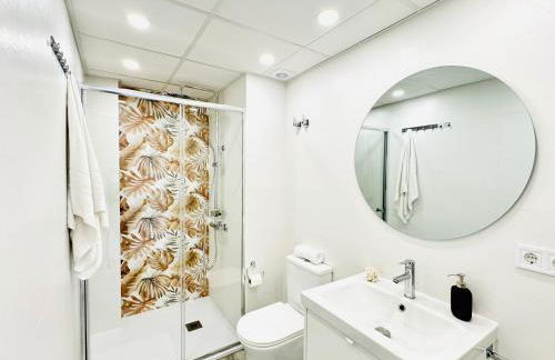 NUEVO, a 90 metros de la playa y con vistas al mar - Foto 31