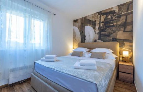 Nice Home In Sestanovac With Kitchen - Foto 67