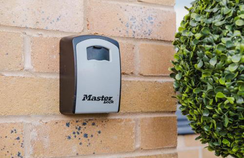 Modern and comfortable 3 bed house - Foto 38